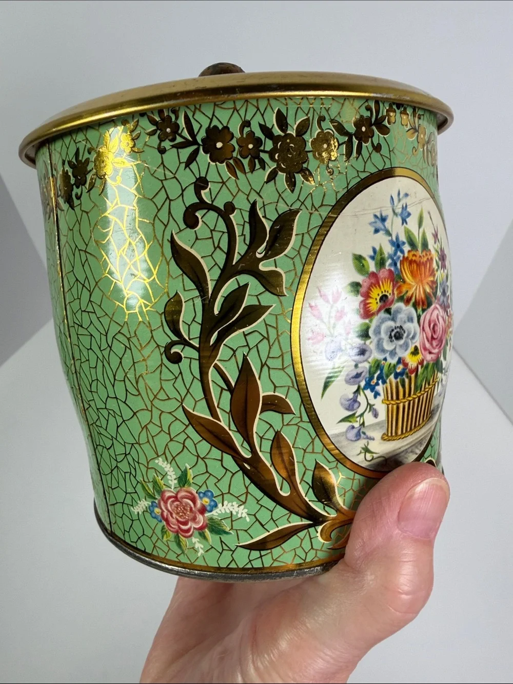 Vintage Biscuit Cookie Tea Tin England Floral Decorative Canister Gold Trim 6”